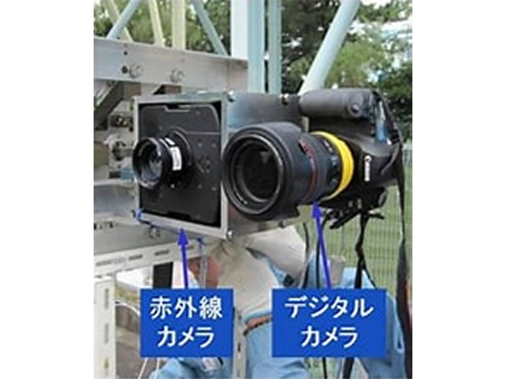 HIVIDAS(ヒビダス)を用いたトンネル覆工面の外観変状調査